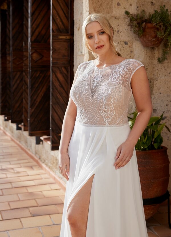 Boss Hochzeitshaus CurvyBrautkleid Randy Fenoli Jasmin Brautkleid Chiffon Hamburg Winsen Stade Buxtehude (3)