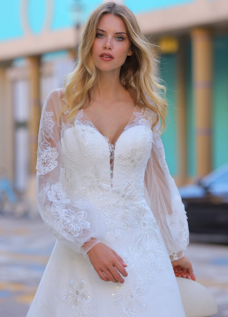 Boss Hochzeitshaus Randy Fenoli April Aline Brautkleid Hamburg Bremen Niedersachsen (3) p