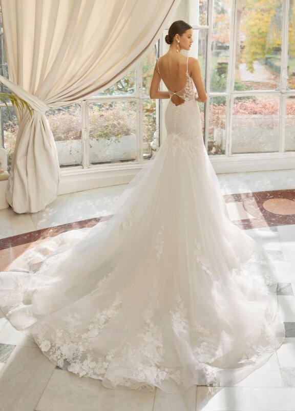 Boss Hochzeitshaus Winsen Luhe Brautkleid Hamburg Bremen Stade Buxtehude Cuxhaven Aless Aire Barcelona Brautkleid Meerjungfrau modern (2) p