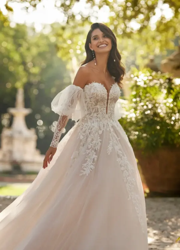 Boss Hochzeitshaus Winsen Luhe Brautkleid Hamburg Bremen Stade Buxtehude Soltau Niedersachsen Aire Royal Aire Barcelona Aire Atelier Blade Alinien Brautkleid Prinzessin (1) p