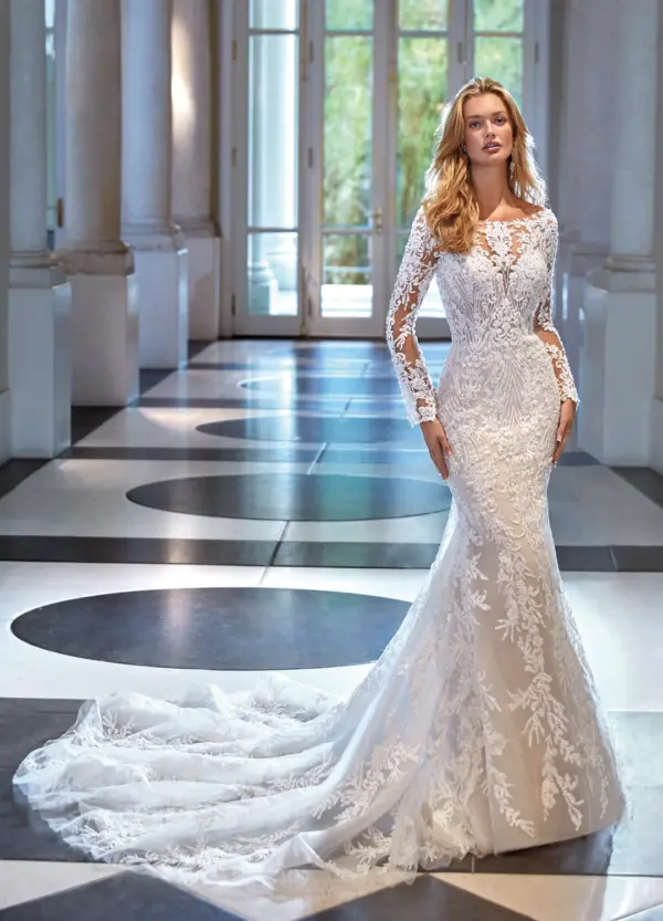 Boss Hochzeithaus Winsen Luhe Brautkleider Bremen Hamburg Lüneburg Demetrios Platinum DP469 Niedersachsen (1)