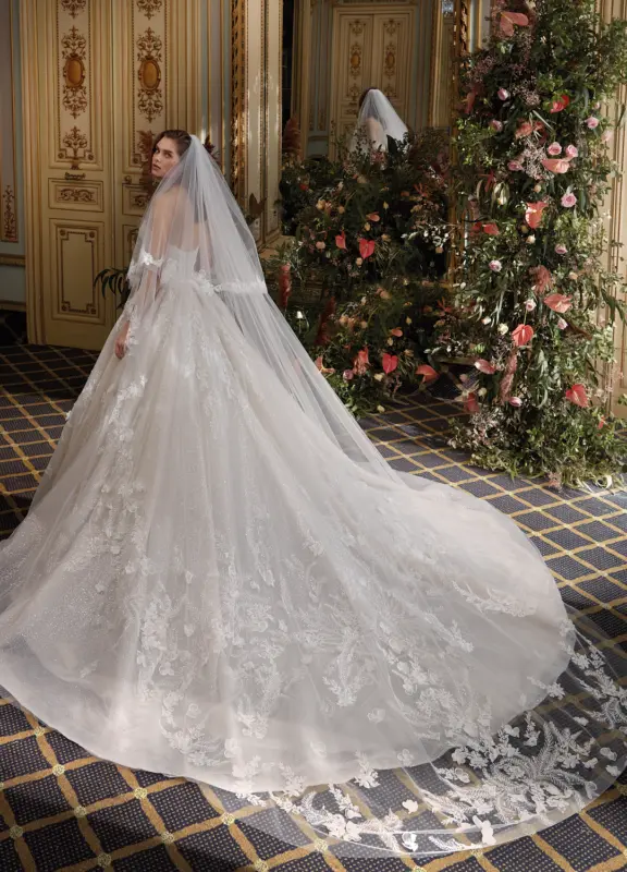 Boss Hochzeithaus Winsen Luhe Brautkleider Bremen Hamburg Lüneburg Demetrios Platinum DP492 Niedersachsen (3)