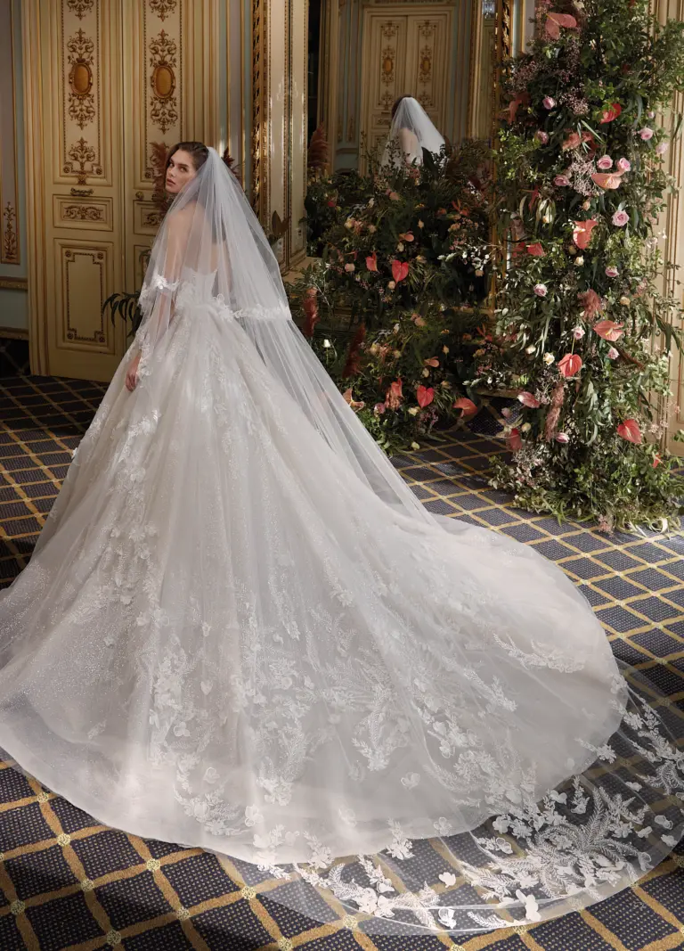 Boss Hochzeithaus Winsen Luhe Brautkleider Bremen Hamburg Lüneburg Demetrios Platinum DP492 Niedersachsen (3)
