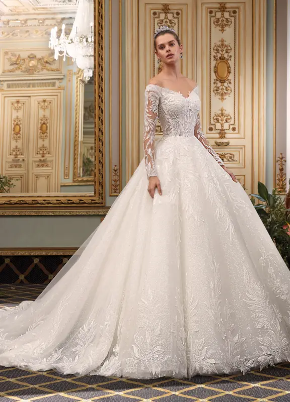 Boss Hochzeithaus Winsen Luhe Brautkleider Bremen Hamburg Lüneburg Demetrios Platinum DP503 Niedersachsen (2)