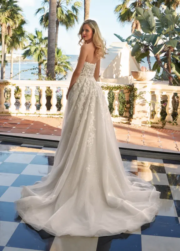 Boss Hochzeithaus Winsen Luhe Brautkleider Bremen Hamburg Lüneburg Hannover Lübeck Demetrios 1224 Niedersachsen (4)