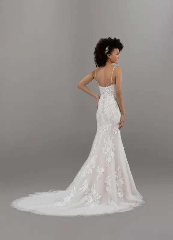 Boss Hochzeithaus Winsen Luhe Brautkleider Bremen Hamburg Lüneburg Hannover Lübeck Harburg Eglantine Falbala Niedersachsen (4)