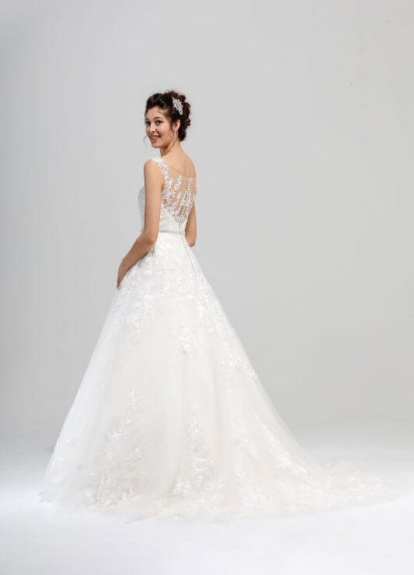 Boss Hochzeithaus Winsen Luhe Brautkleider Bremen Hamburg Lüneburg Hannover Lübeck Harburg Eglantine Symphonie Niedersachsen (2)