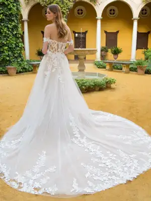 Boss Hochzeithaus Winsen Luhe Brautkleider Bremen Hamburg Lüneburg Hannover Lübeck Harburg Enzoani Blue Petunia Niedersachsen (1)