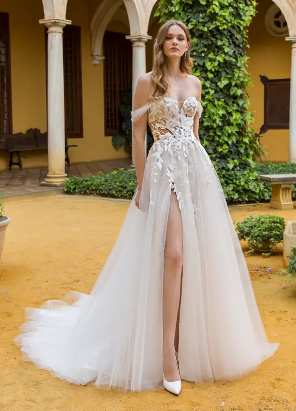 Boss Hochzeithaus Winsen Luhe Brautkleider Bremen Hamburg Lüneburg Hannover Lübeck Harburg Enzoani Blue Pia Niedersachsen (2)