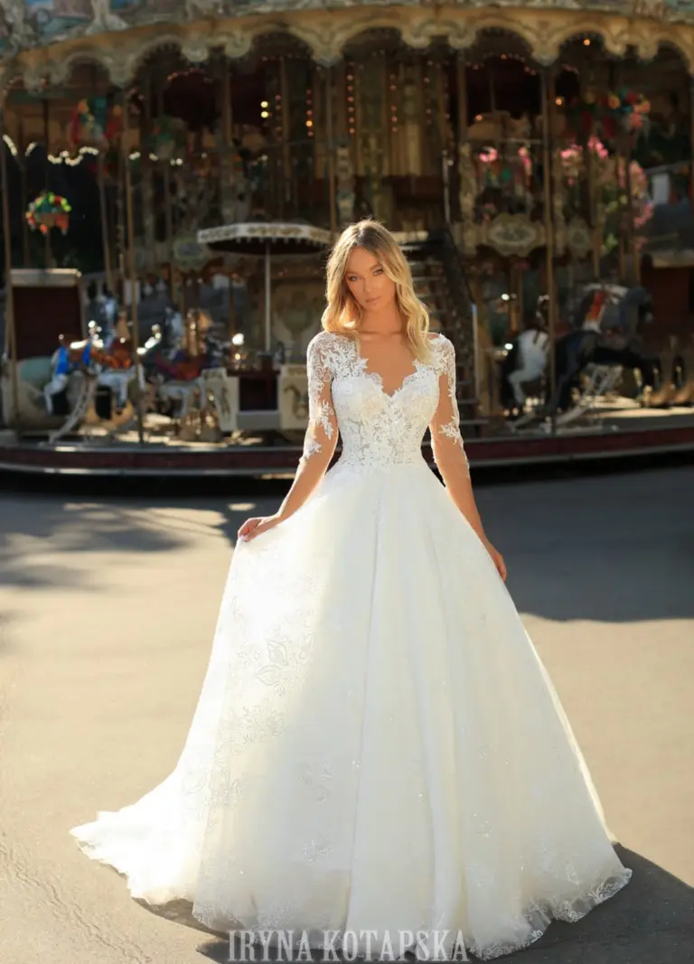 Boss Hochzeithaus Winsen Luhe Brautkleider Bremen Hamburg Lüneburg Hannover Lübeck Harburg Iryna Kotapska moerne Brautkleider LB2311 Niedersachsen (3)