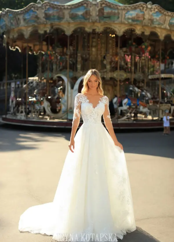 Boss Hochzeithaus Winsen Luhe Brautkleider Bremen Hamburg Lüneburg Hannover Lübeck Harburg Iryna Kotapska moerne Brautkleider LB2311 Niedersachsen (4)
