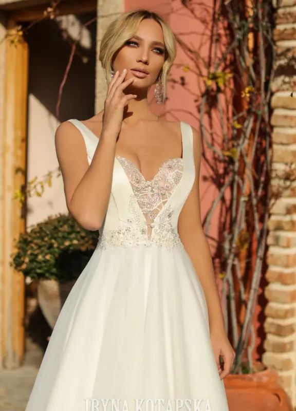 Boss Hochzeithaus Winsen Luhe Brautkleider Bremen Hamburg Lüneburg Hannover Lübeck Harburg Iryna Kotapska moerne Brautkleider PR2217 Niedersachsen (2)