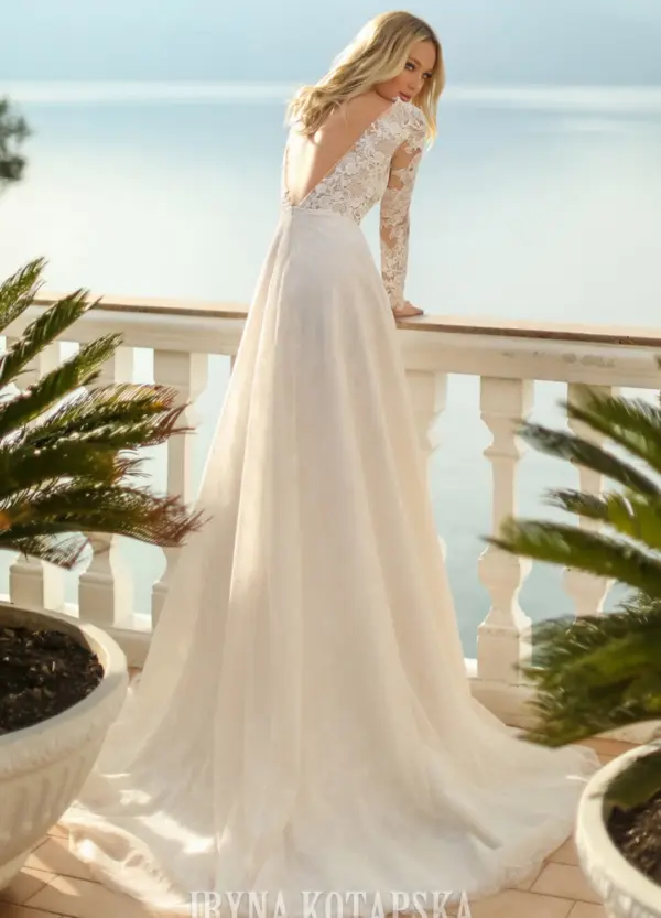 Boss Hochzeithaus Winsen Luhe Brautkleider Bremen Hamburg Lüneburg Hannover Lübeck Harburg Iryna Kotapska moerne Brautkleider PR2233 Niedersachsen (3)