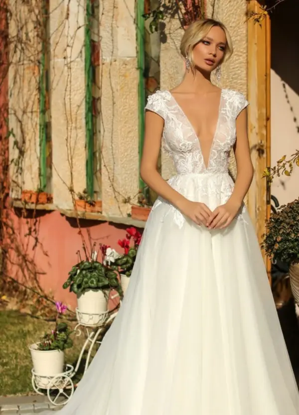 Boss Hochzeithaus Winsen Luhe Brautkleider Bremen Hamburg Lüneburg Hannover Lübeck Harburg Iryna Kotapska moerne Brautkleider PR2244 Niedersachsen (2)