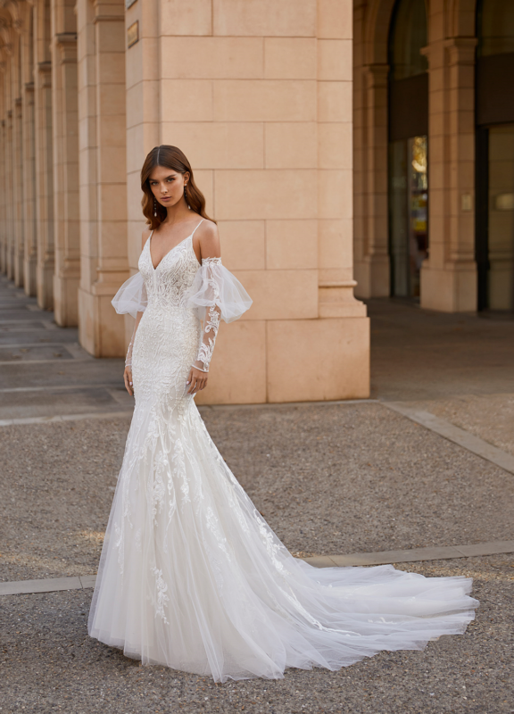 Boss Hochzeithaus Winsen Luhe Brautkleider Bremen Hamburg Lüneburg Hannover Lübeck Harburg Luna Novias moderne Brautkleider Terry Meerjungfrau Niedersachsen (1)