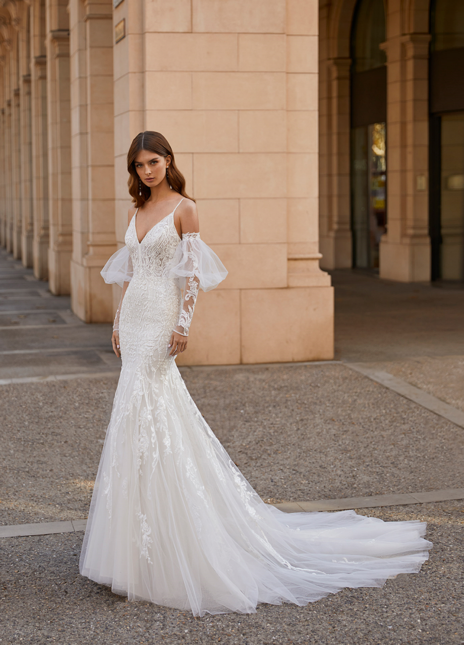 Boss Hochzeithaus Winsen Luhe Brautkleider Bremen Hamburg Lüneburg Hannover Lübeck Harburg Luna Novias moderne Brautkleider Terry Meerjungfrau Niedersachsen (1)