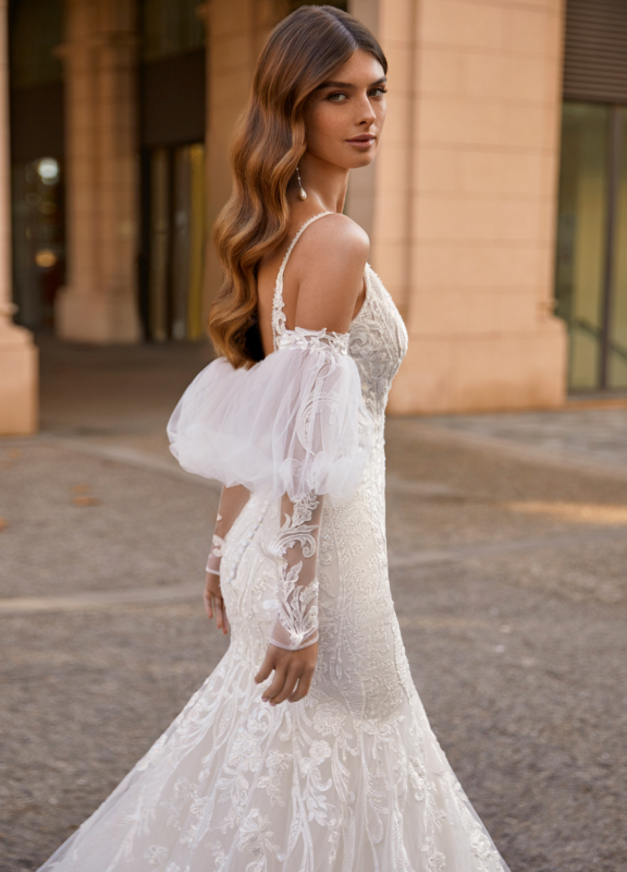 Boss Hochzeithaus Winsen Luhe Brautkleider Bremen Hamburg Lüneburg Hannover Lübeck Harburg Luna Novias moderne Brautkleider Terry Meerjungfrau Niedersachsen (3)