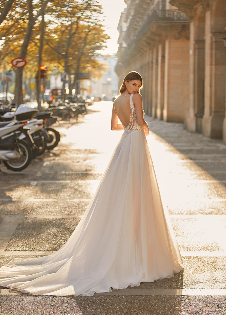 Boss Hochzeithaus Winsen Luhe Brautkleider Bremen Hamburg Lüneburg Hannover Lübeck Harburg Luna Novias moderne Brautkleider Tisha Niedersachsen (3)