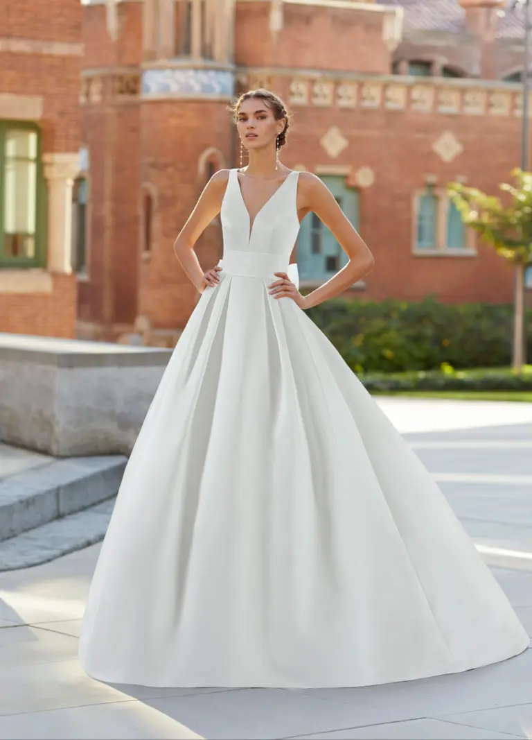 Boss Hochzeithaus Winsen Luhe Brautkleider Bremen Hamburg Lüneburg Hannover Lübeck Harburg Luna Novias moderne Brautkleider Yumei Niedersachsen (2)