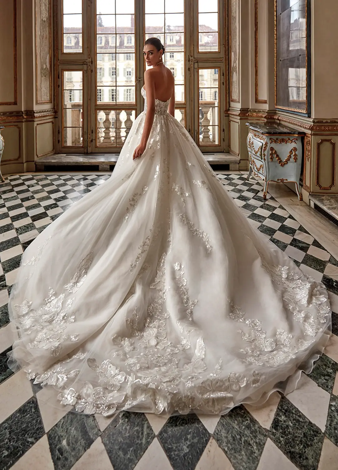 Boss Hochzeithaus Winsen Luhe Brautkleider Bremen Hamburg Lüneburg Hannover Lübeck Harburg Pronovias Ammolite Niedersachsen (3)