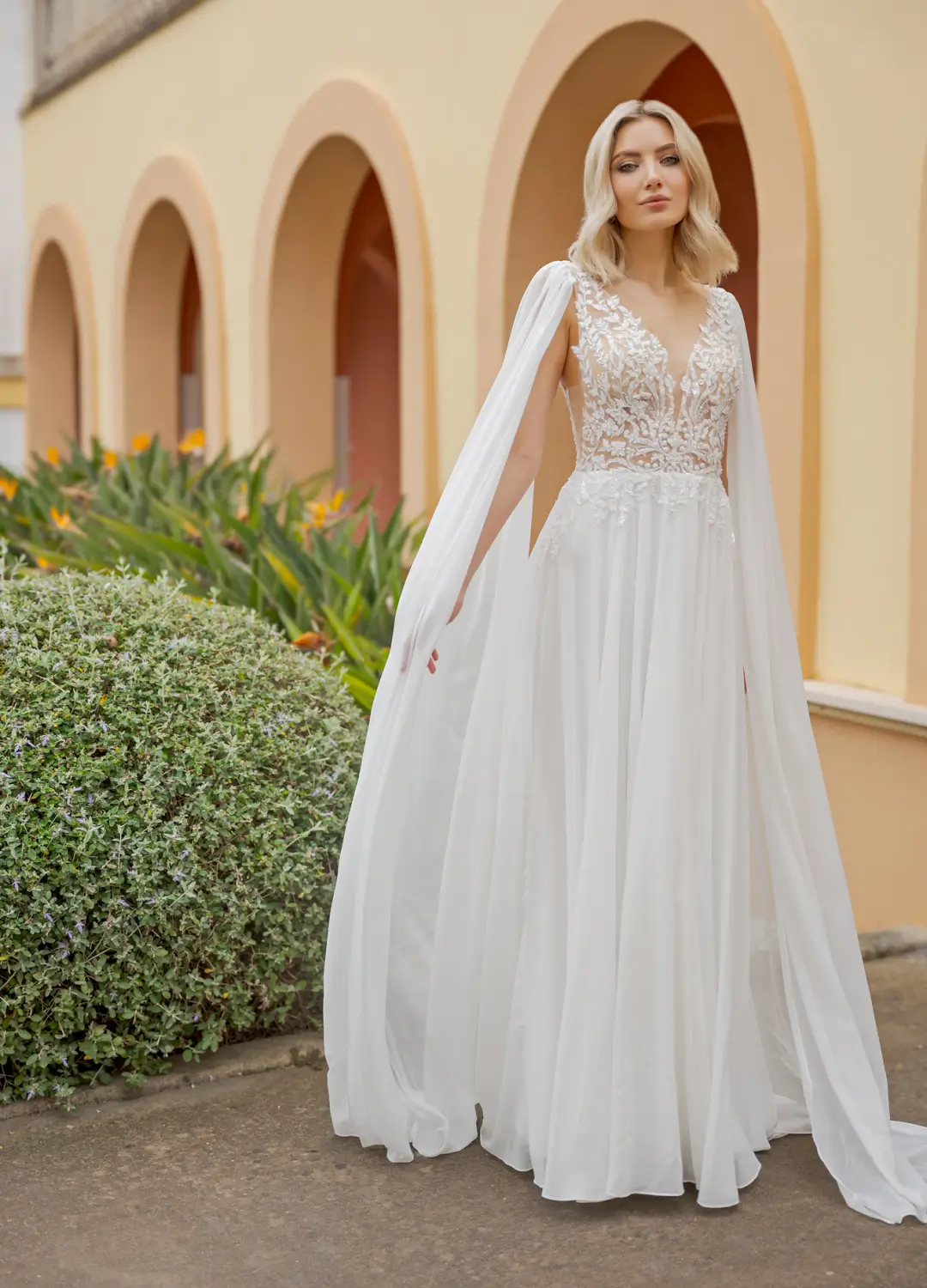 Boss Hochzeithaus Winsen Luhe Brautkleider Bremen Hamburg Lüneburg Hannover Stade Lübeck Buxtehude Amera Vera AL137 Brautkleider Niedersachsen (1)