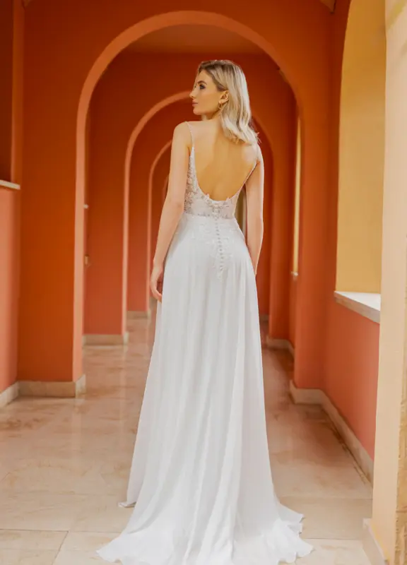 Boss Hochzeithaus Winsen Luhe Brautkleider Bremen Hamburg Lüneburg Hannover Stade Lübeck Buxtehude Amera Vera AL139 Brautkleider Niedersachsen (2)