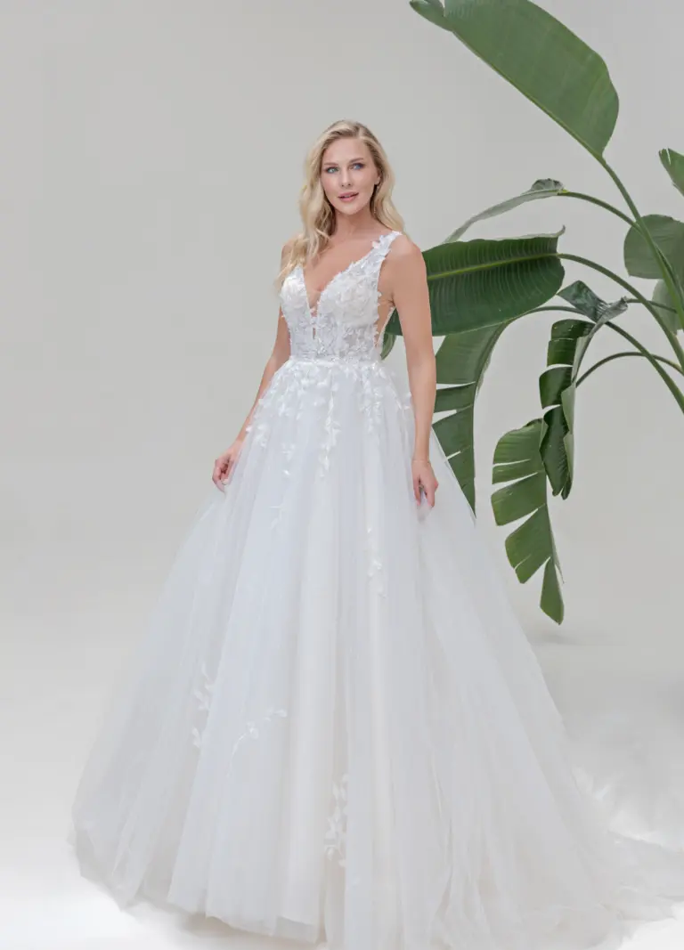 Boss Hochzeithaus Winsen Luhe Brautkleider Bremen Hamburg Lüneburg Hannover Stade Lübeck Buxtehude Amera Vera Brautkleider B2503 Niedersachsen (1)