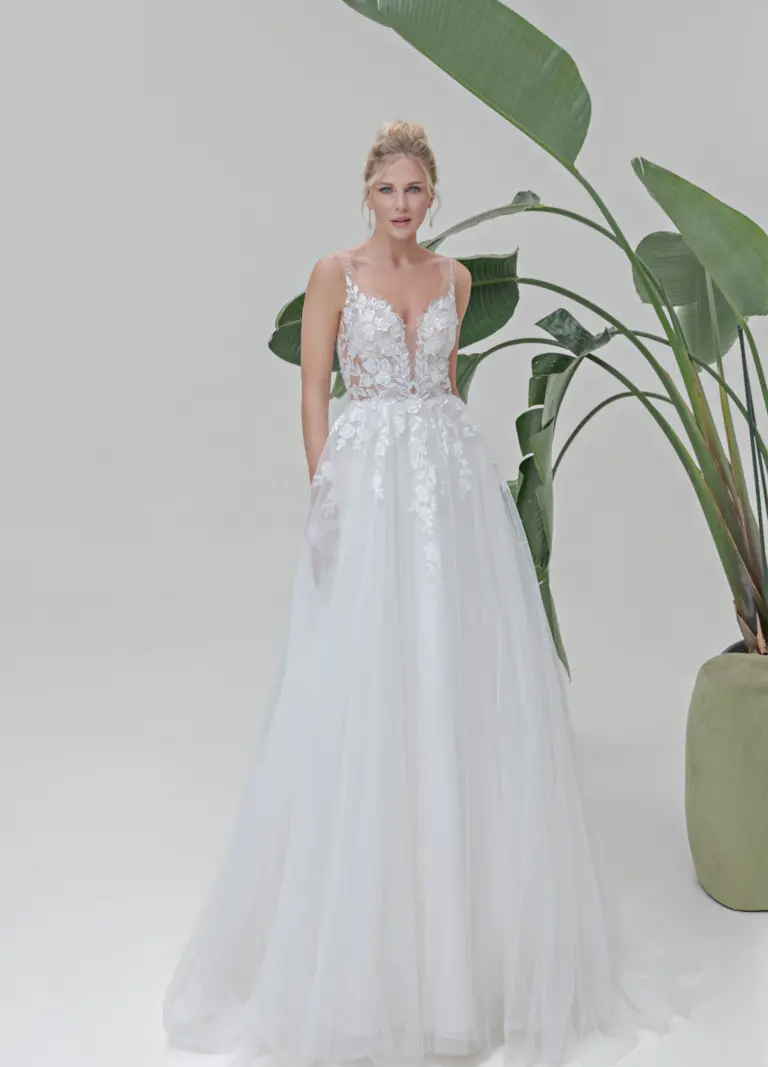 Boss Hochzeithaus Winsen Luhe Brautkleider Bremen Hamburg Lüneburg Hannover Stade Lübeck Buxtehude Amera Vera Brautkleider B2505 Niedersachsen (1)