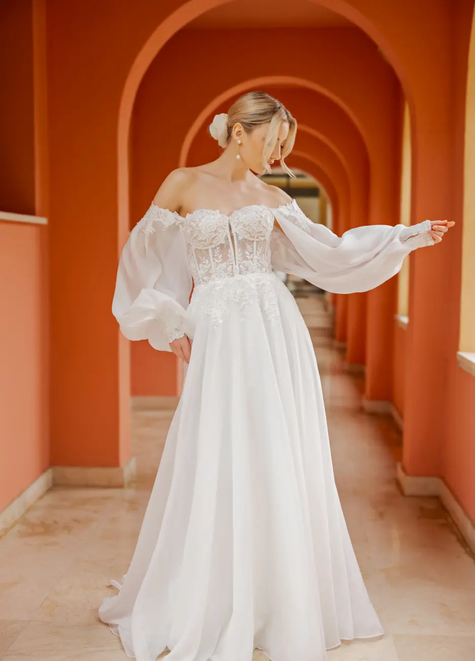 Boss Hochzeithaus Winsen Luhe Brautkleider Bremen Hamburg Lüneburg Hannover Stade Lübeck Buxtehude Ann Angelex B2657 Brautkleider Niedersachsen (1)
