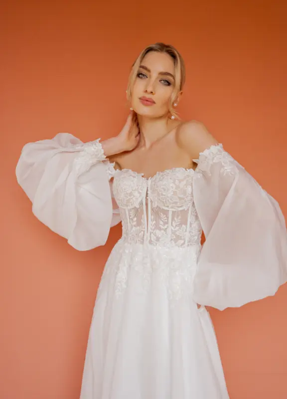 Boss Hochzeithaus Winsen Luhe Brautkleider Bremen Hamburg Lüneburg Hannover Stade Lübeck Buxtehude Ann Angelex B2657 Brautkleider Niedersachsen (2)