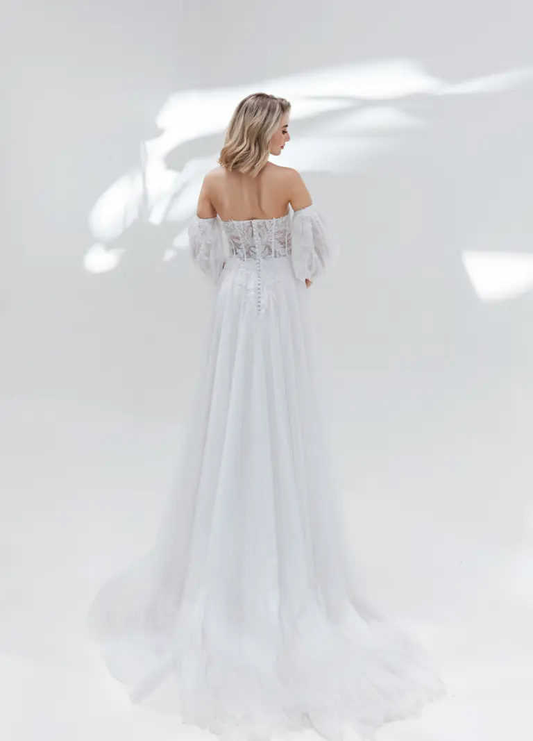 Boss Hochzeithaus Winsen Luhe Brautkleider Bremen Hamburg Lüneburg Hannover Stade Lübeck Buxtehude AnnAngelex Brautkleider B2557 Niedersachsen (3)