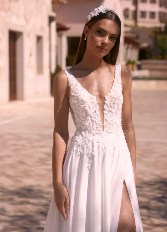Boss Hochzeithaus Winsen Luhe Brautkleider Bremen Hamburg Lüneburg Hannover Stade Lübeck Buxtehude Bianco Evento Milon Brautkleider Niedersachsen (7)