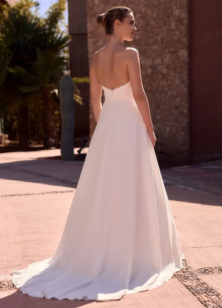 Boss Hochzeithaus Winsen Luhe Brautkleider Bremen Hamburg Lüneburg Hannover Stade Lübeck Buxtehude Bianco Evento Winnie Brautkleider Niedersachsen (2)