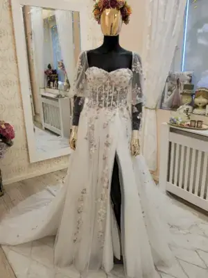 Boss Hochzeithaus Winsen Luhe Brautkleider Bremen Hamburg Lüneburg Hannover Stade Lübeck Buxtehude Boss Wedding Collection Bunte Brautkleider Niedersachsen (1)