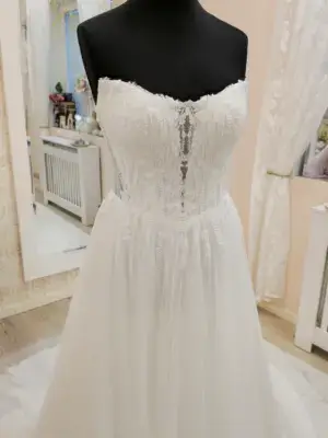 Boss Hochzeithaus Winsen Luhe Brautkleider Bremen Hamburg Lüneburg Hannover Stade Lübeck Buxtehude Boss Wedding Collection leichte Brautkleider Niedersachsen (5)