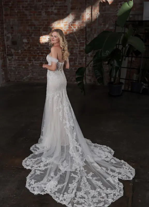 Boss Hochzeithaus Winsen Luhe Brautkleider Bremen Hamburg Lüneburg Hannover Stade Lübeck Buxtehude Duett Brautkleider DT150 Niedersachsen (3)