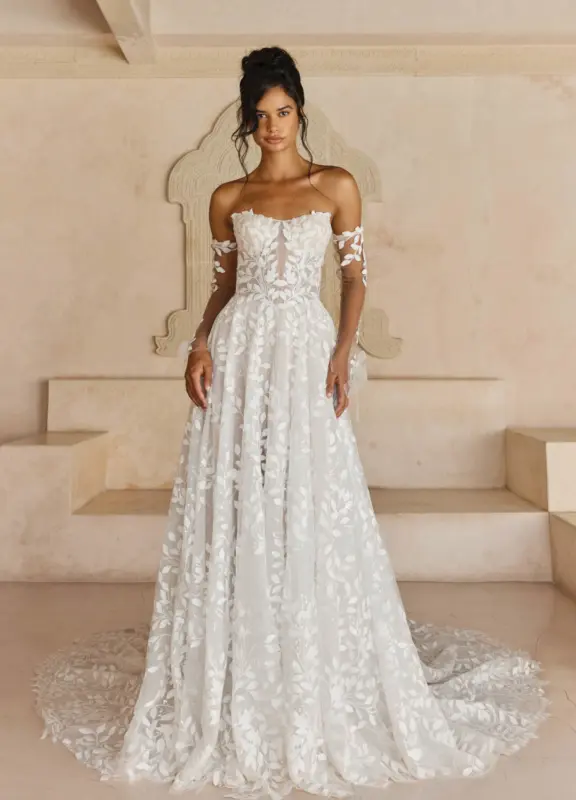 Boss Hochzeithaus Winsen Luhe Brautkleider Bremen Hamburg Lüneburg Hannover Stade Lübeck Buxtehude Madi Lane Laiya Brautkleider Niedersachsen (2)