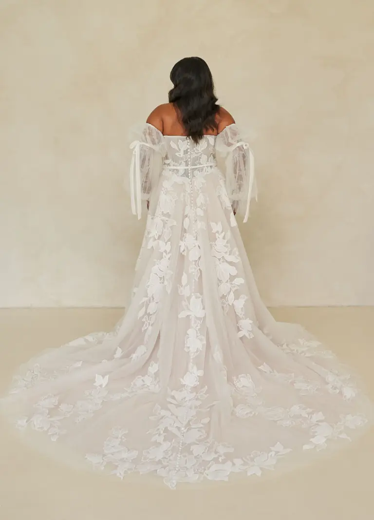 Boss Hochzeithaus Winsen Luhe Brautkleider Bremen Hamburg Lüneburg Hannover Stade Lübeck Buxtehude Madi Lane Walker Brautkleider Niedersachsen (21)