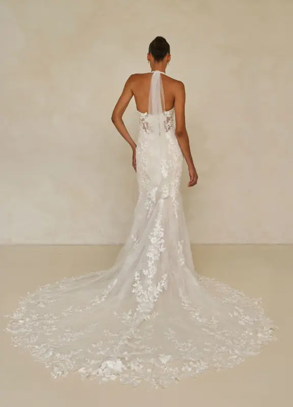 Boss Hochzeithaus Winsen Luhe Brautkleider Bremen Hamburg Lüneburg Hannover Stade Lübeck Buxtehude Madi Lane Winslow Brautkleider Niedersachsen (9)