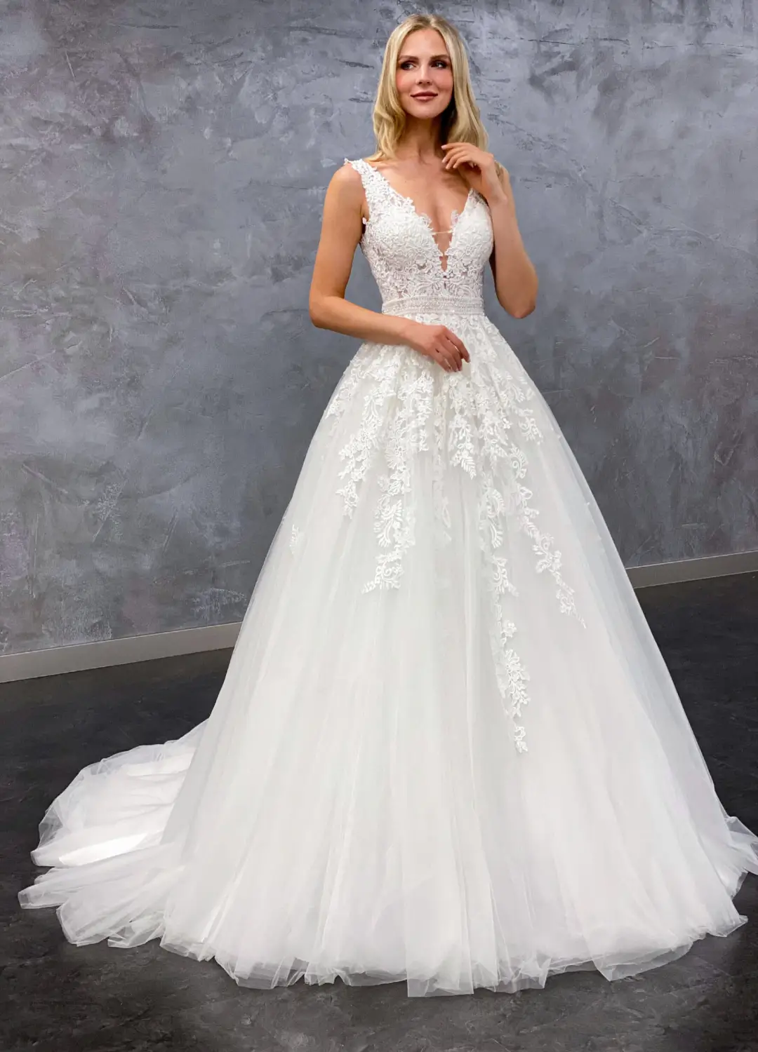 Boss Hochzeithaus Winsen Luhe Brautkleider Bremen Hamburg Lüneburg Hannover Stade Lübeck Buxtehude Miss Beautiful Bride Brautkleider MGB58 Nie (1)