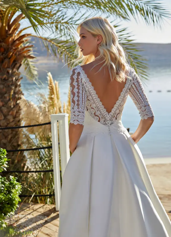 Boss Hochzeithaus Winsen Luhe Brautkleider Bremen Hamburg Lüneburg Hannover Stade Lübeck Buxtehude Modeca moderne Brautkleider Nancy Niedersachsen (3)