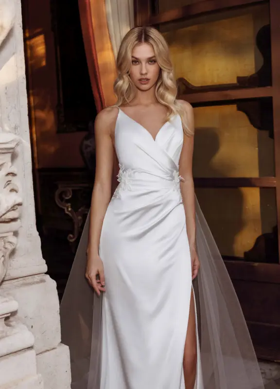 Boss Hochzeithaus Winsen Luhe Brautkleider Bremen Hamburg Lüneburg Hannover Stade Lübeck Buxtehude Modeca moderne Brautkleider Ritch Ni (5)