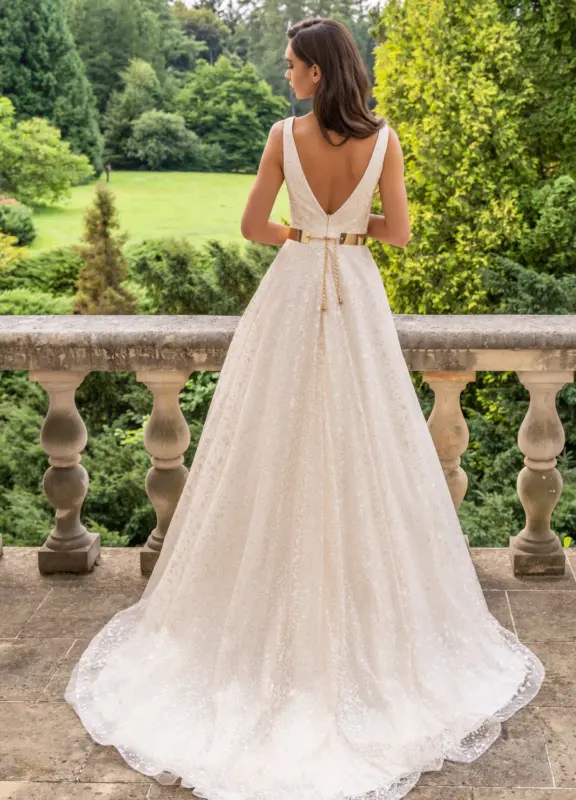 Boss Hochzeithaus Winsen Luhe Brautkleider Bremen Hamburg Lüneburg Hannover Stade Lübeck Buxtehude MsModa Glitzer Brautkleider Elise Niedersachsen (1)