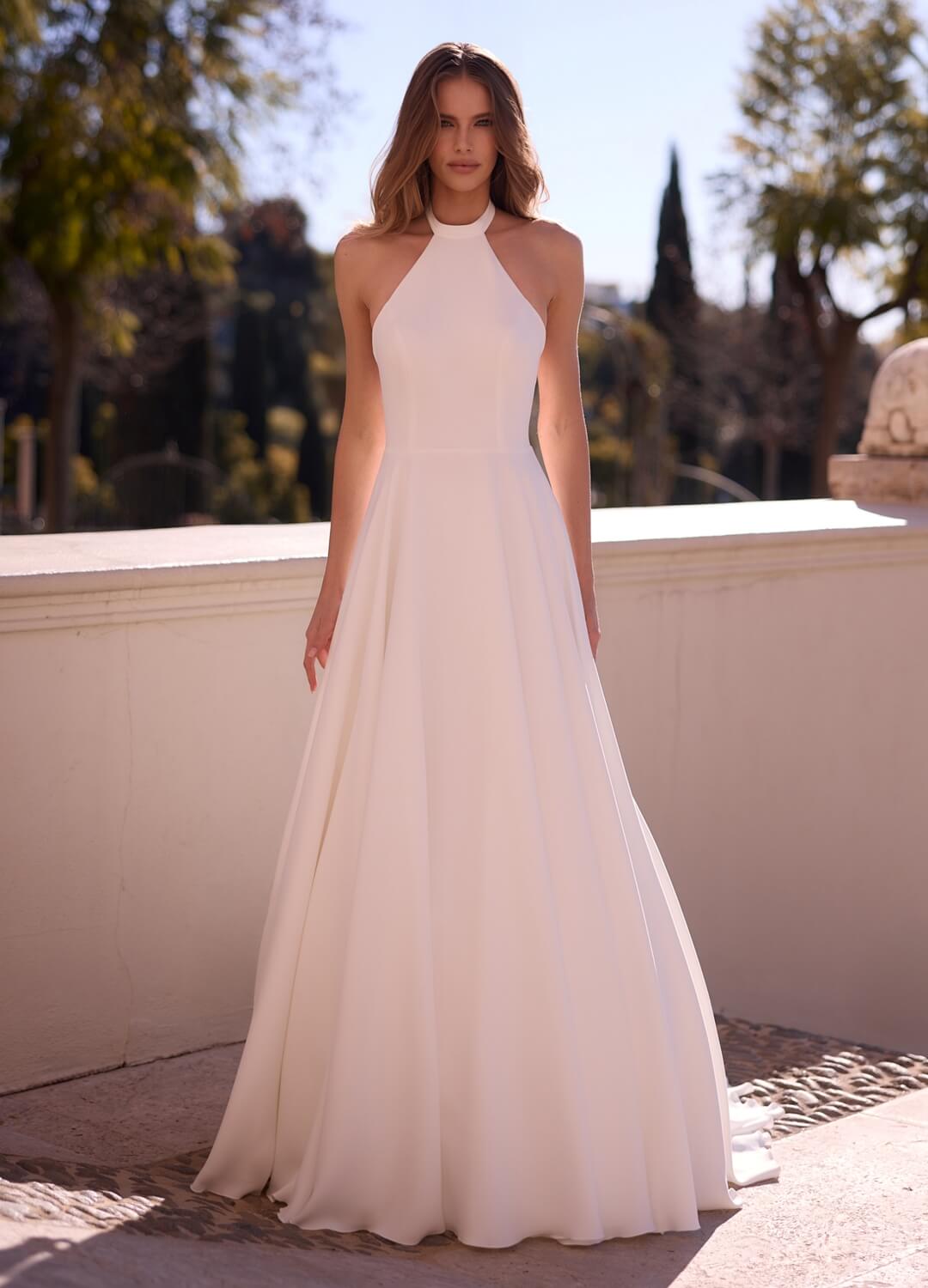 Boss Hochzeithaus Winsen Luhe Brautkleider Bremen Hamburg Lüneburg Hannover Stade Lübeck Buxtehude moderne Brautkleider Niedersachsen Bianco Evento Donatella (1)