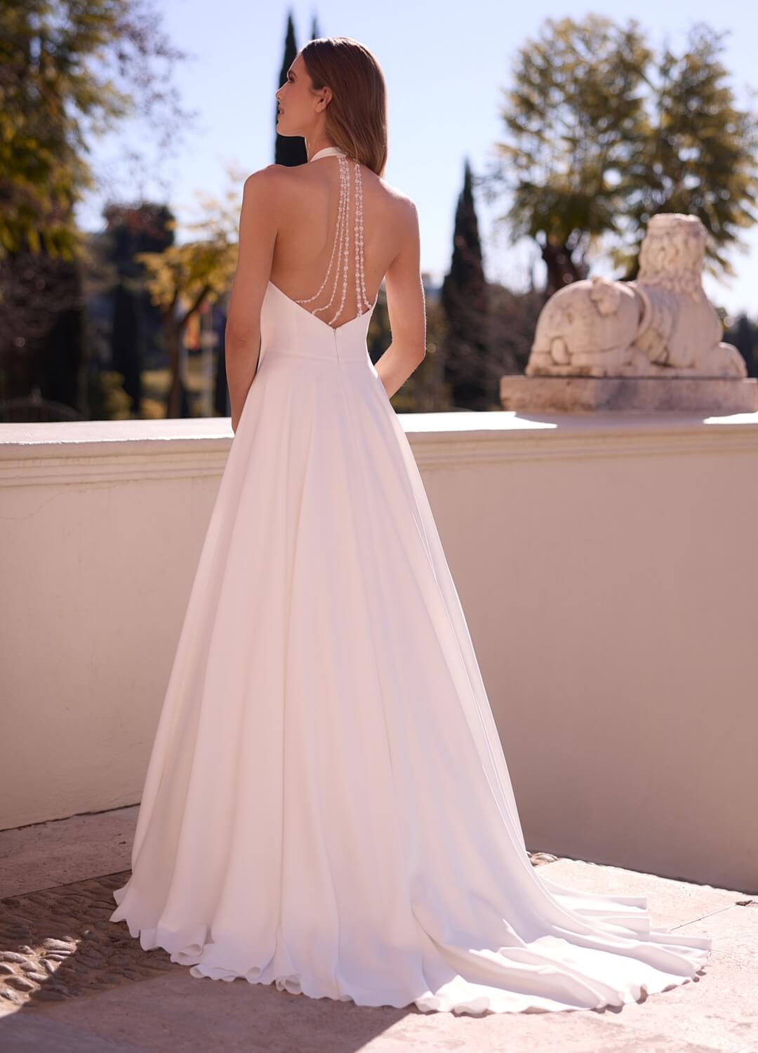 Boss Hochzeithaus Winsen Luhe Brautkleider Bremen Hamburg Lüneburg Hannover Stade Lübeck Buxtehude moderne Brautkleider Niedersachsen Bianco Evento Donatella (2)