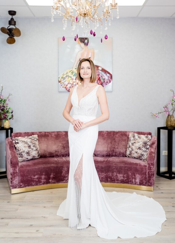 Boss Hochzeithaus Winsen Luhe Brautkleider Bremen Hamburg Lüneburg Hannover Stade Lübeck Buxtehude moderne Brautkleider Niedersachsen FinFlare Brautkleid (1)