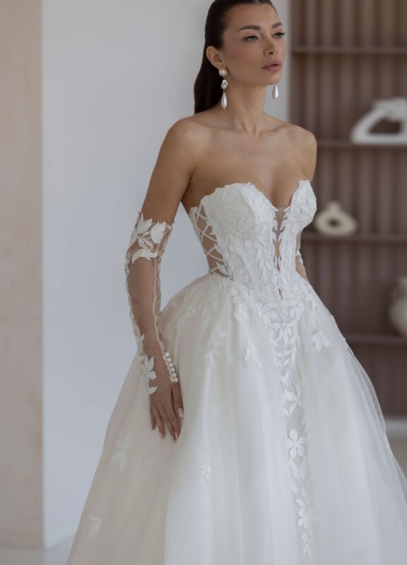 Boss Hochzeithaus Winsen Luhe Brautkleider Bremen Hamburg Lüneburg Hannover Stade Lübeck Buxtehude moderne Brautkleider Niedersachsen Jarice (3)