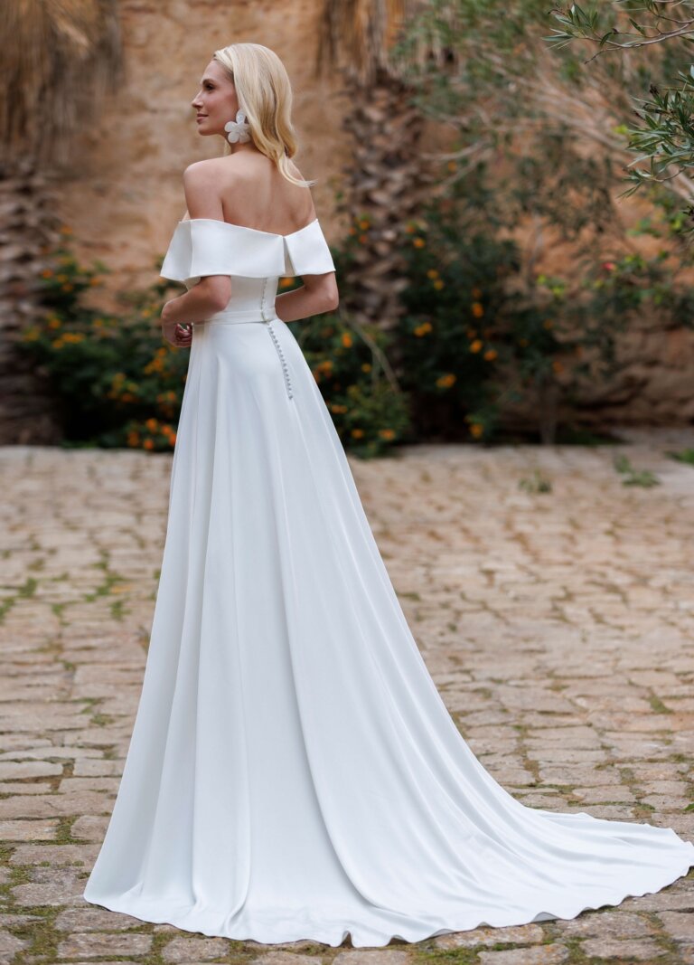 Boss Hochzeithaus Winsen Luhe Brautkleider Bremen Hamburg Lüneburg Hannover Stade Lübeck Buxtehude moderne Brautkleider Niedersachsen Jarice 26HA01 (2)