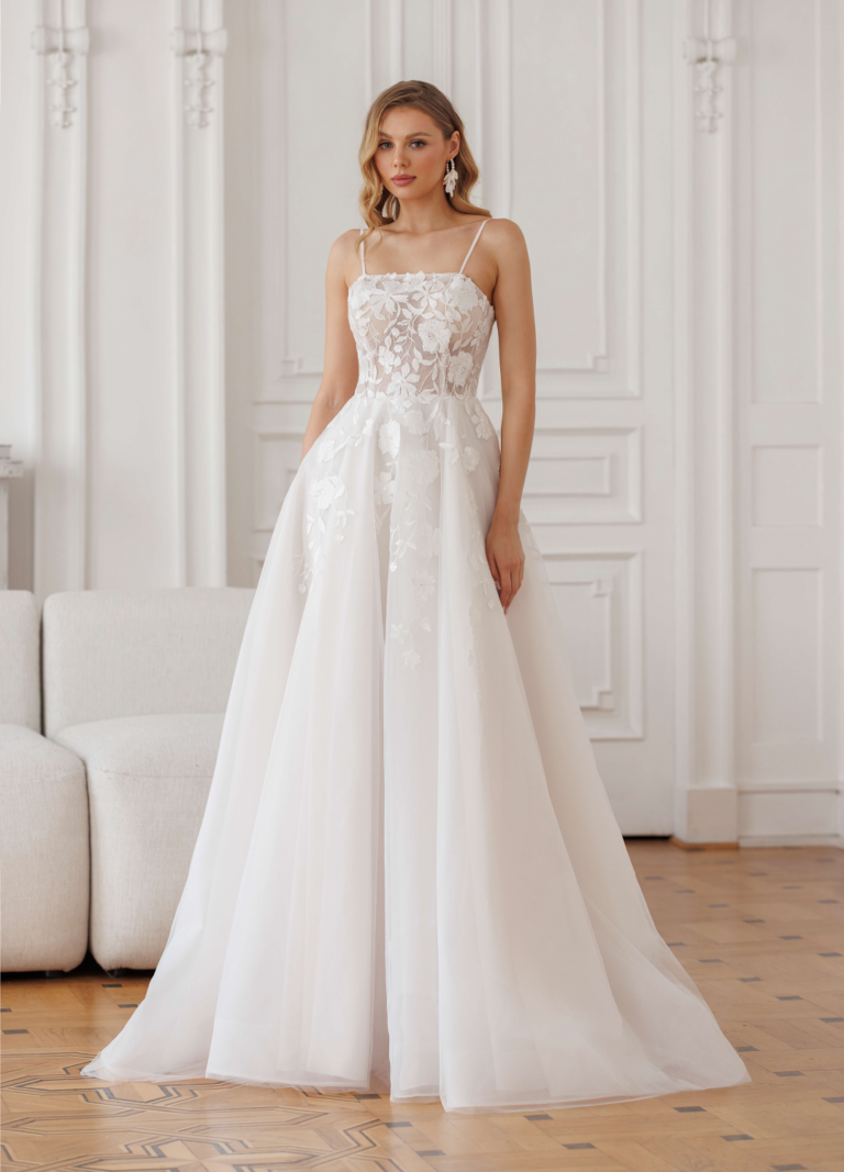 Boss Hochzeithaus Winsen Luhe Brautkleider Bremen Hamburg Lüneburg Hannover Stade Lübeck Buxtehude moderne Brautkleider Niedersachsen Jarice Divine (1)