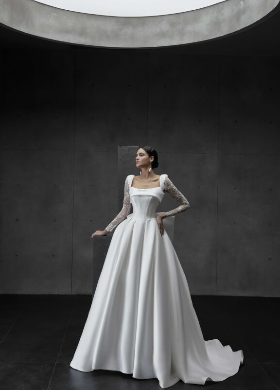 Boss Hochzeithaus Winsen Luhe Brautkleider Bremen Hamburg Lüneburg Hannover Stade Lübeck Buxtehude moderne Brautkleider Niedersachsen Jarice Ermina (1)